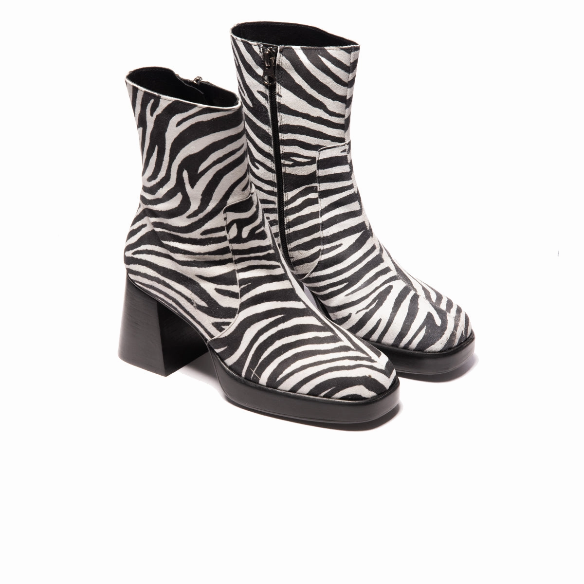 Optimized Outfit Layer Light Sullivan Zebra Print