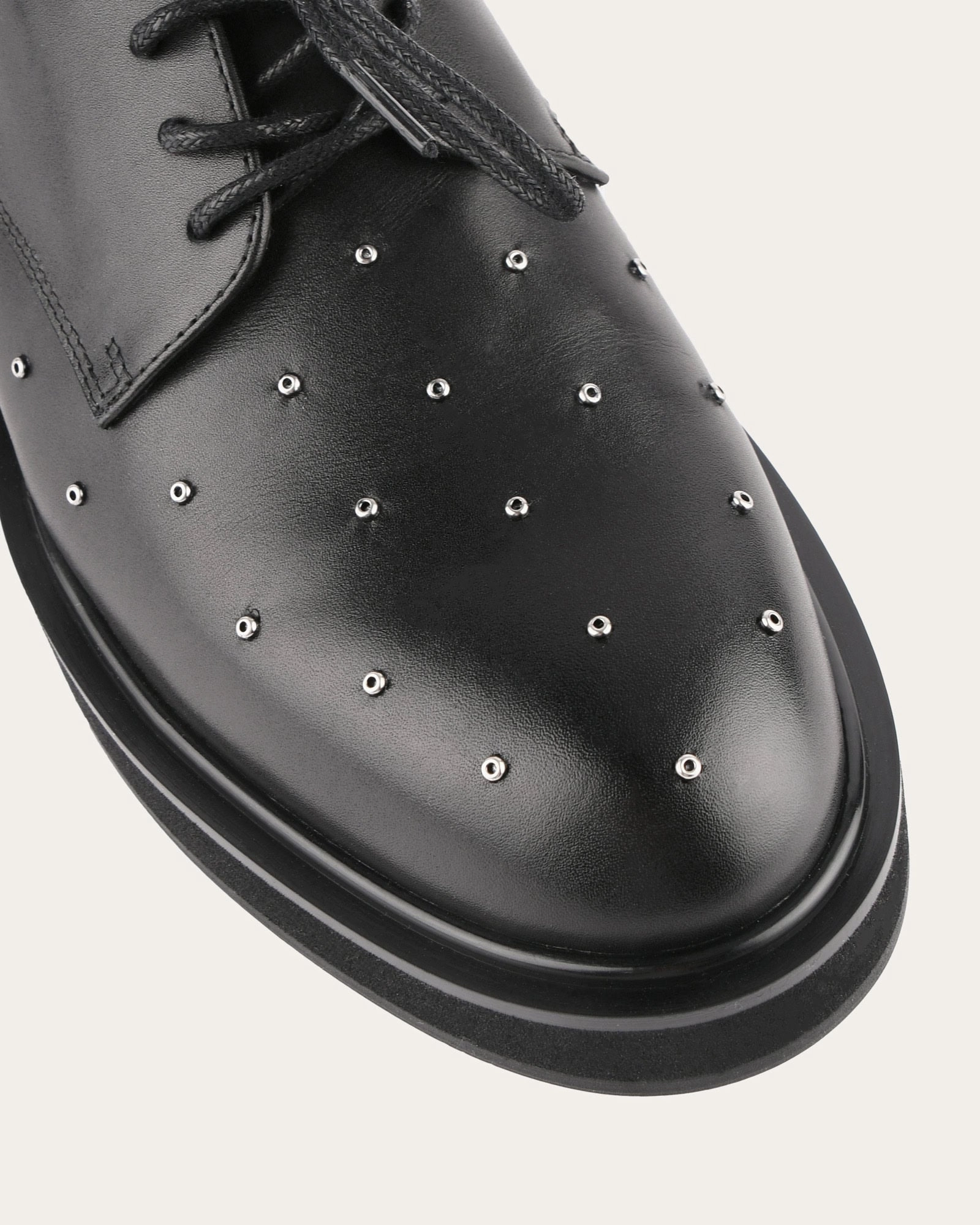 Iker Lace Ups Black Leather Universal Pieces