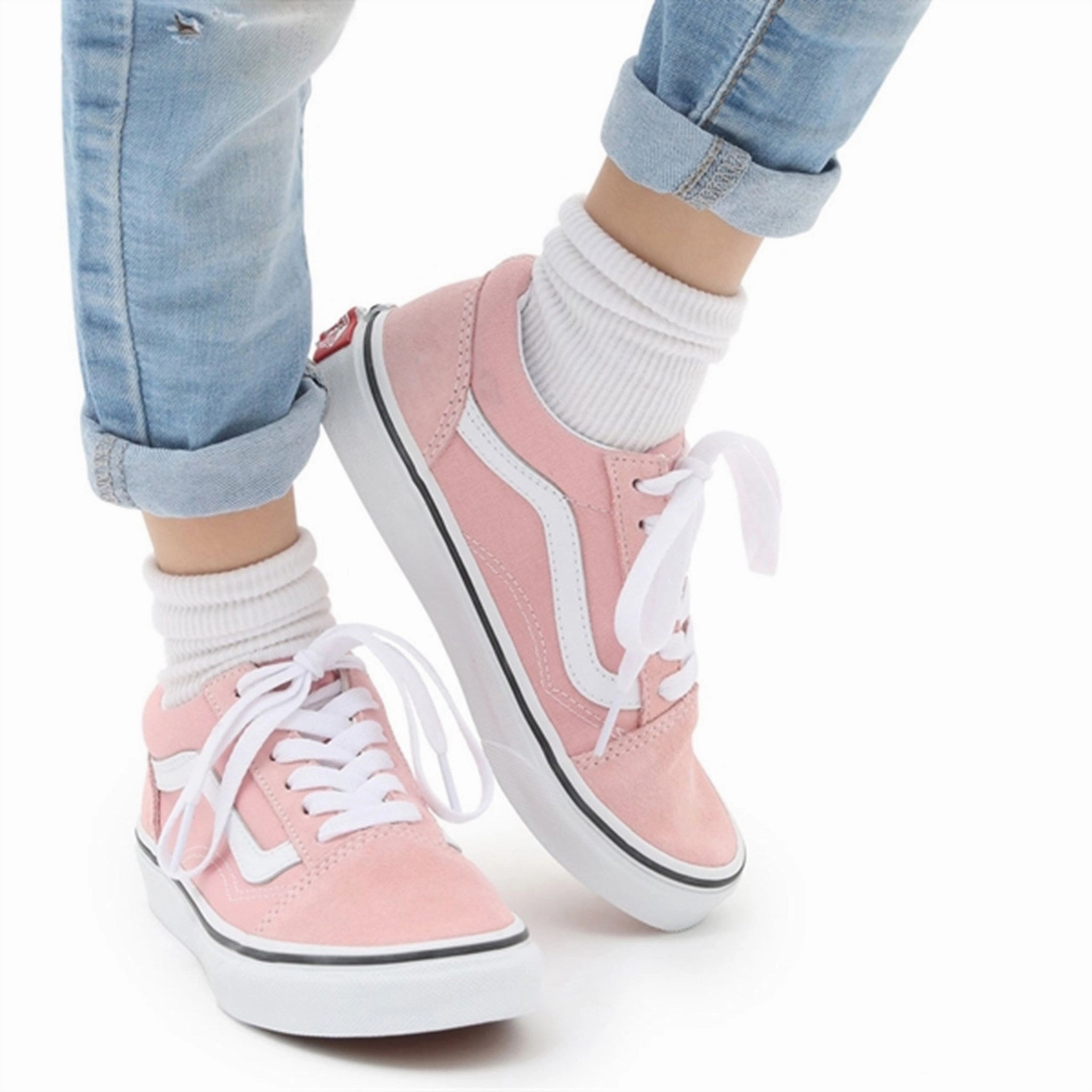 Sleek Routine Vans Old Skool Powder Pink/True White