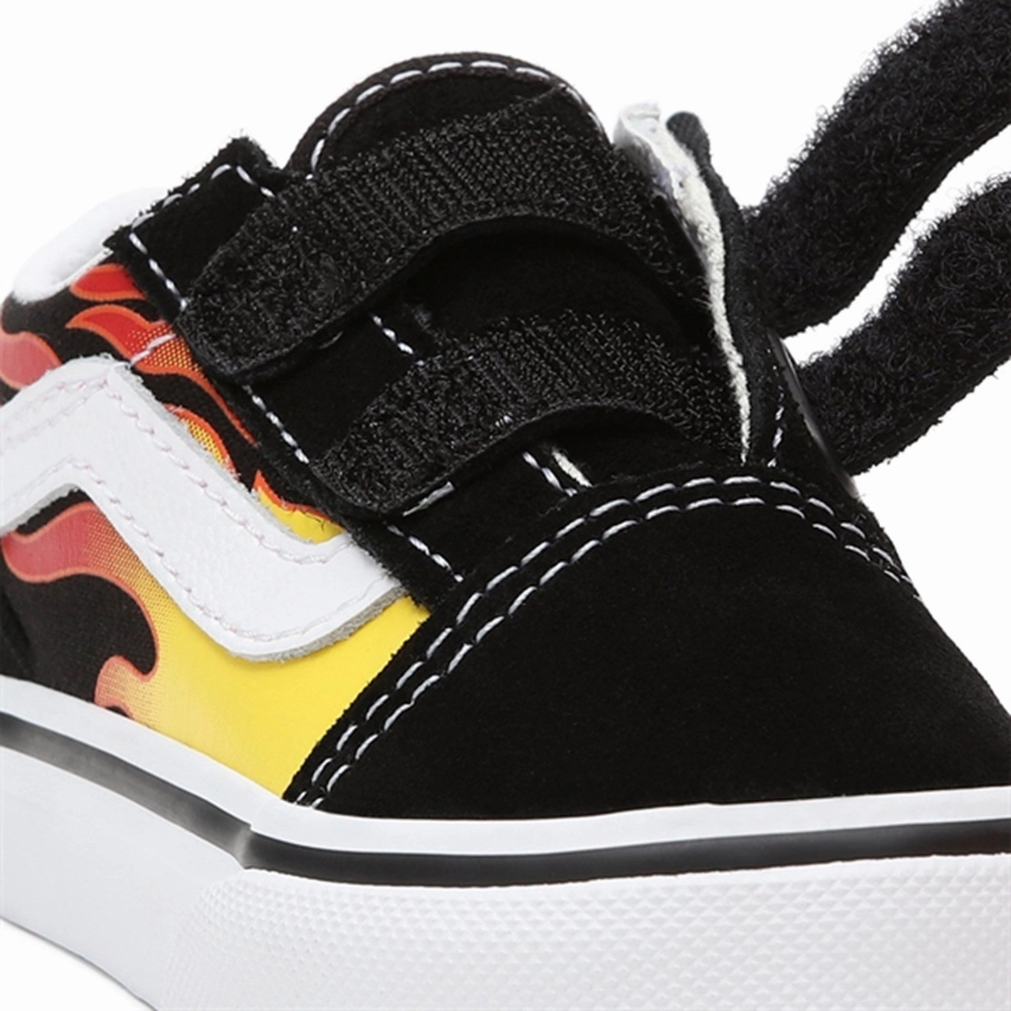 Vans Old Skool V Flame Black Sko Smart Casual Streamline Your Day