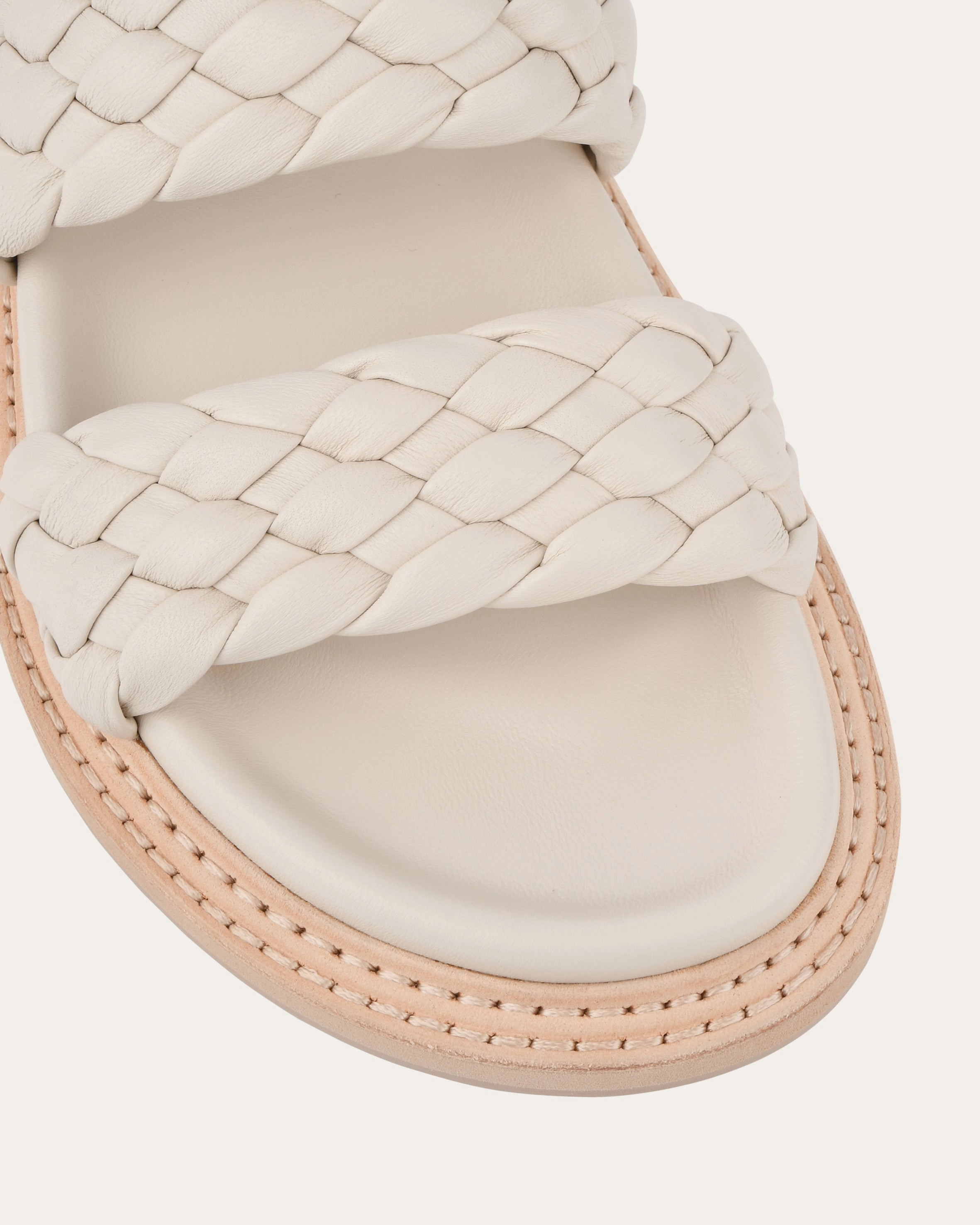 Vega Flat Sandals Off White Leather Dynamic Looks