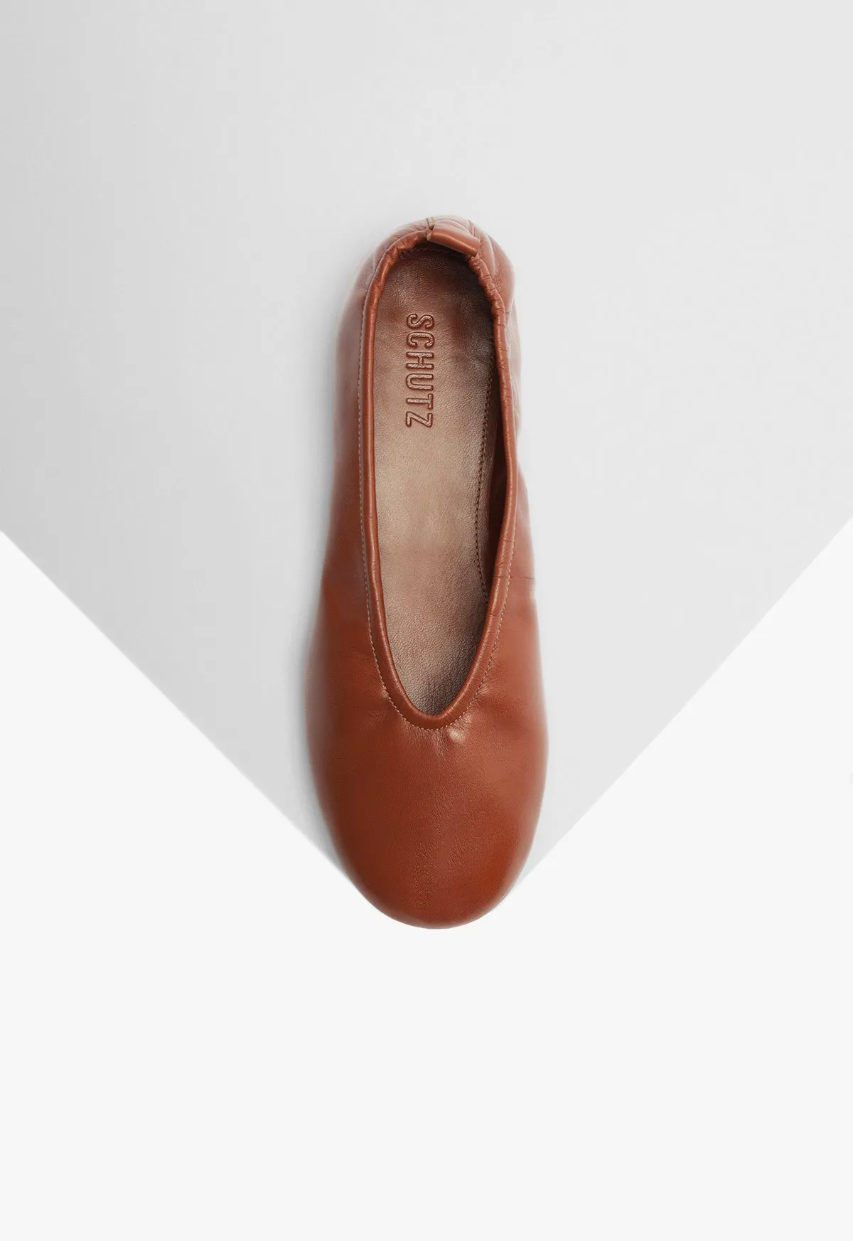 Eudora Leather Flat Structured Motion