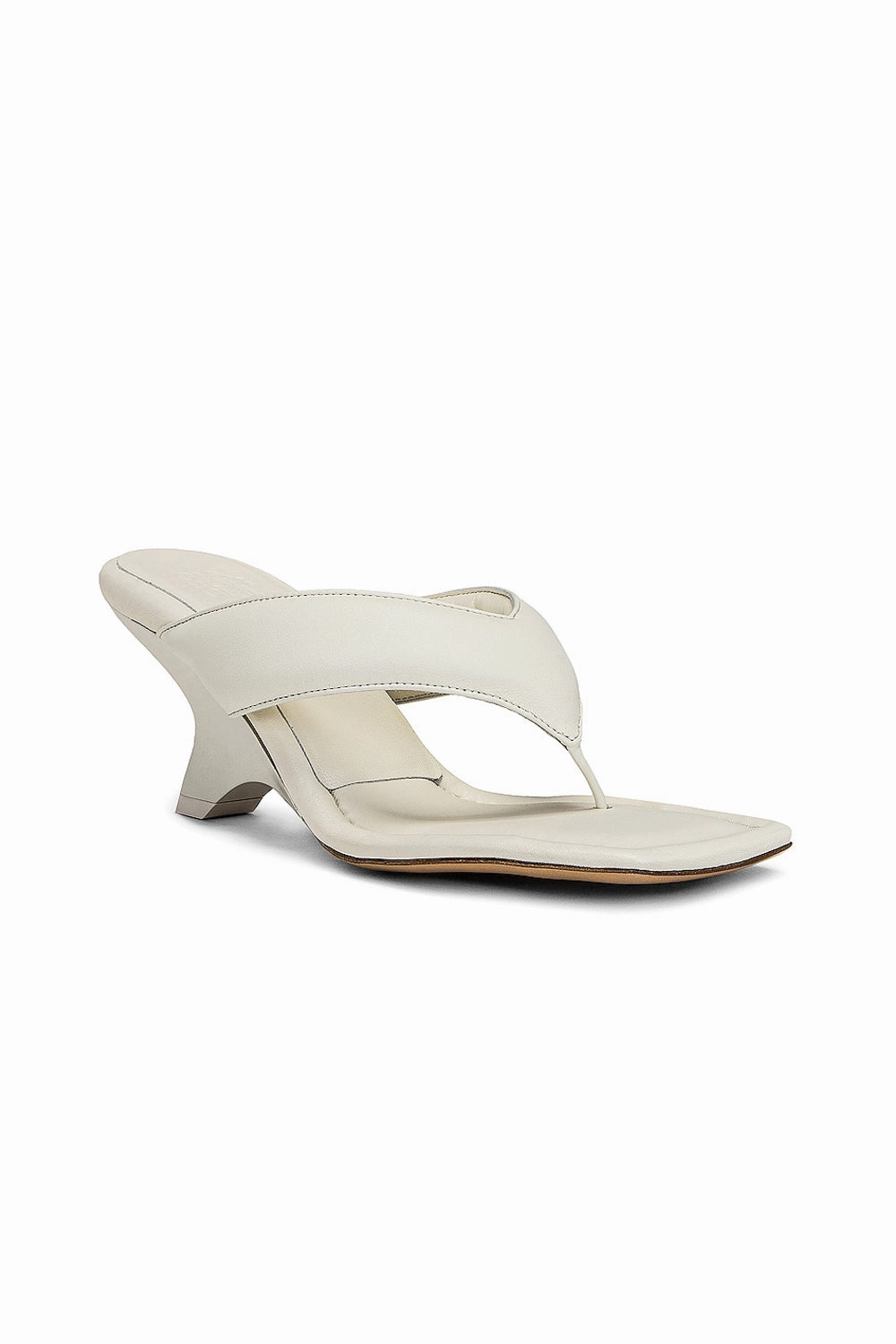 Gia 6 Leather Thong Sandal In Ivory Urban Active