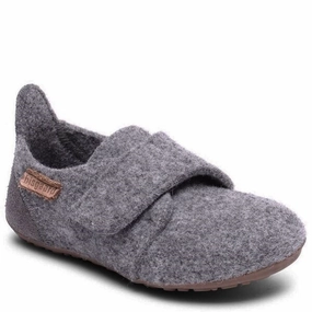 Sleek Presence Adaptable Pieces Bisgaard Indoor Shoes Wool Velcro Grey