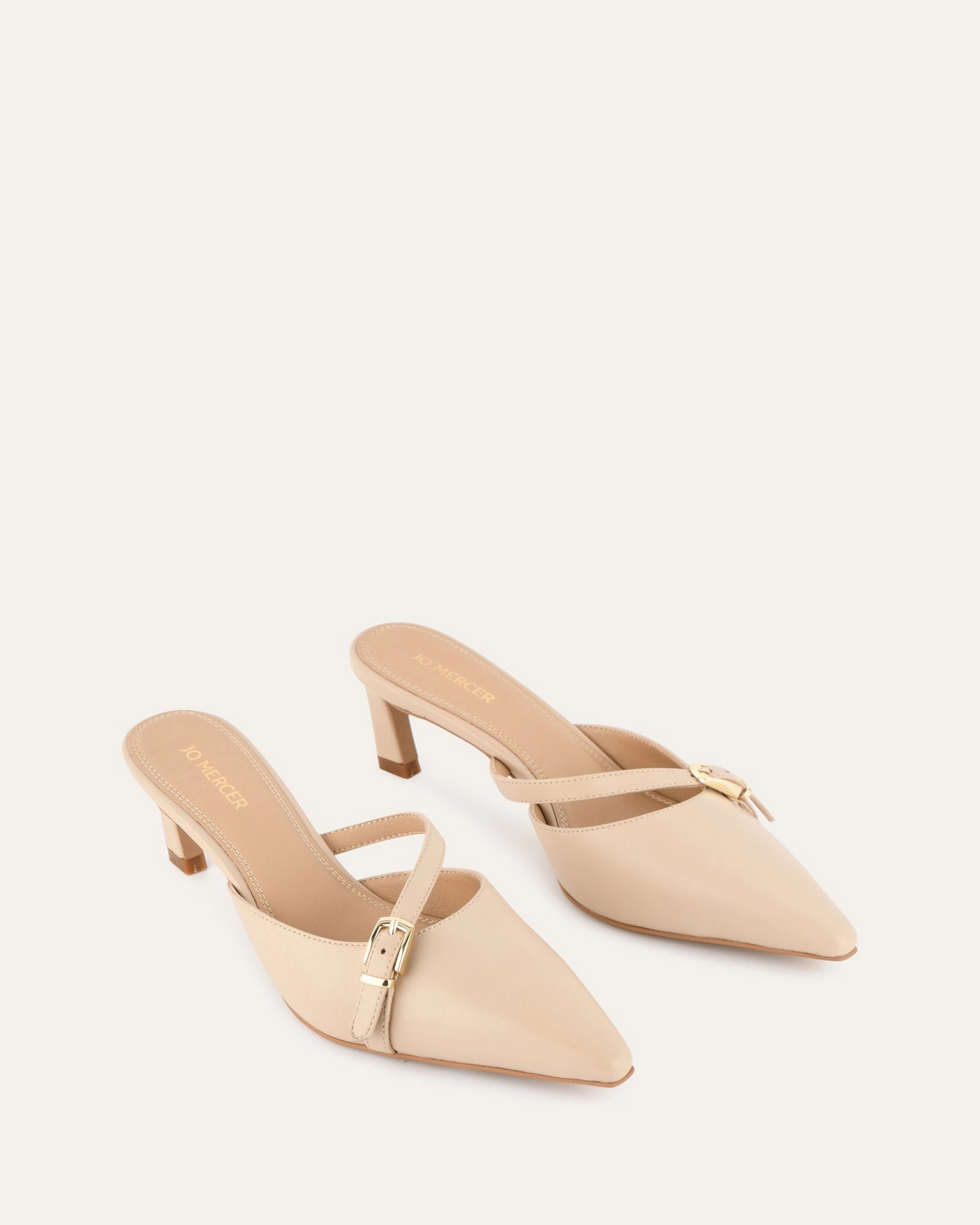 Versatile Drop Style To Evolve Leona Low Heels Shoe Sand Leather