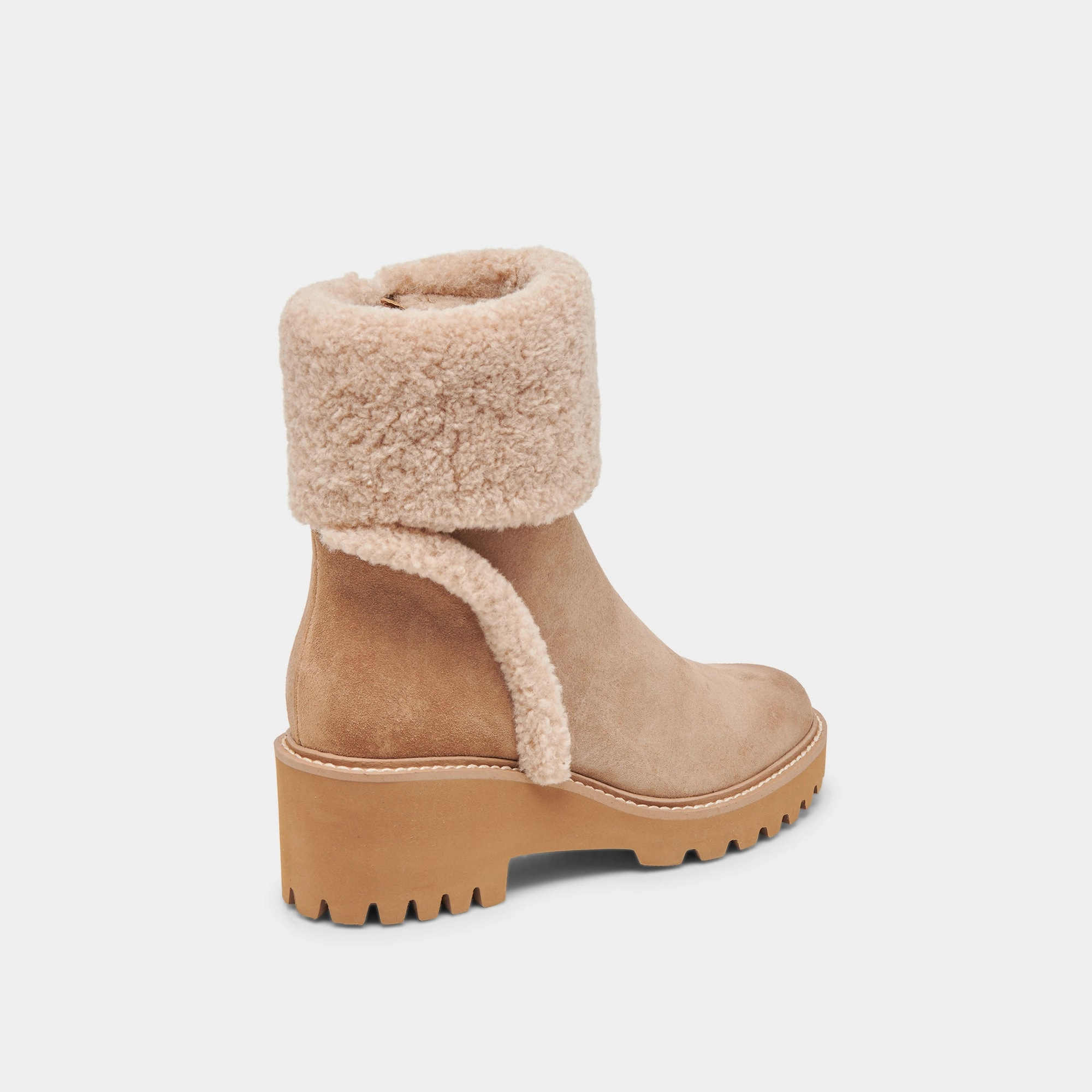 Hug H2O Boots Mushroom Suede Soft Urban Core Flex And Fit