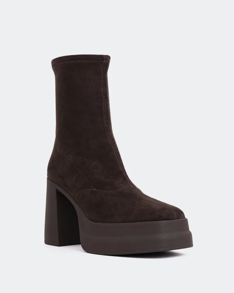 Voltera Brown Suede Stretch Ultra-Clean Style Lifestyle Fusion