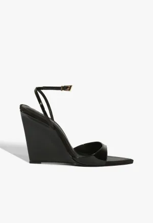 Elodie Sandal Style To Evolve Motion-Wear Daily
