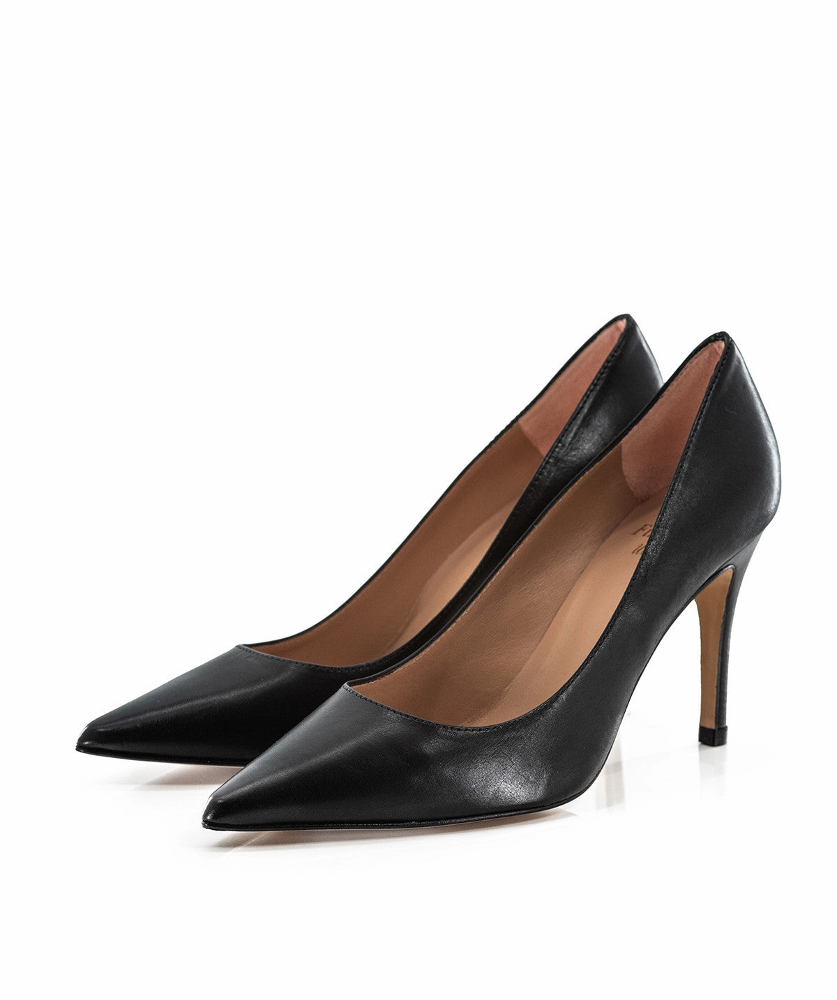 Go-To Gear Manon Black Pumps
