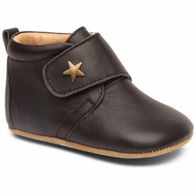 Urban Core Your Next Layer Bisgaard Indoor Shoes Velcro Star Black