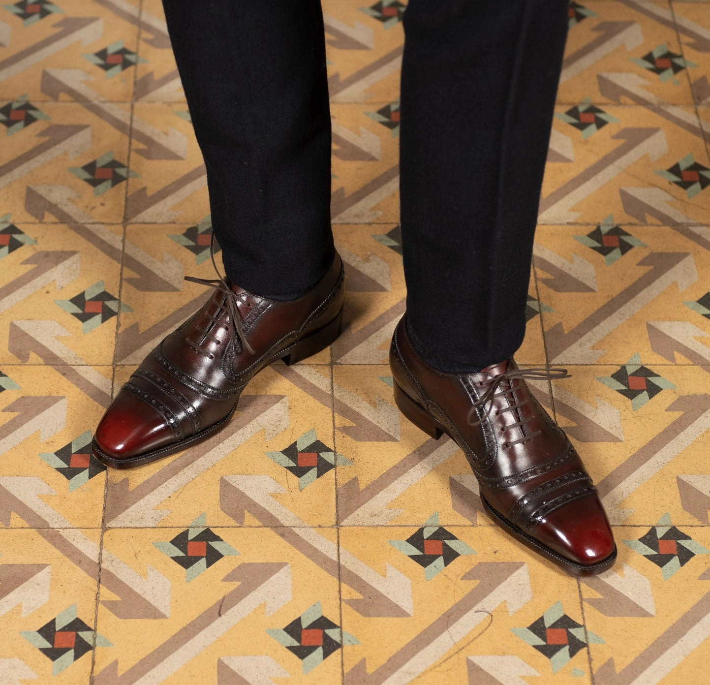 Subtle Signature I?Igo Balmoral Megabrogue Shoe Mto - Dark Mahogany