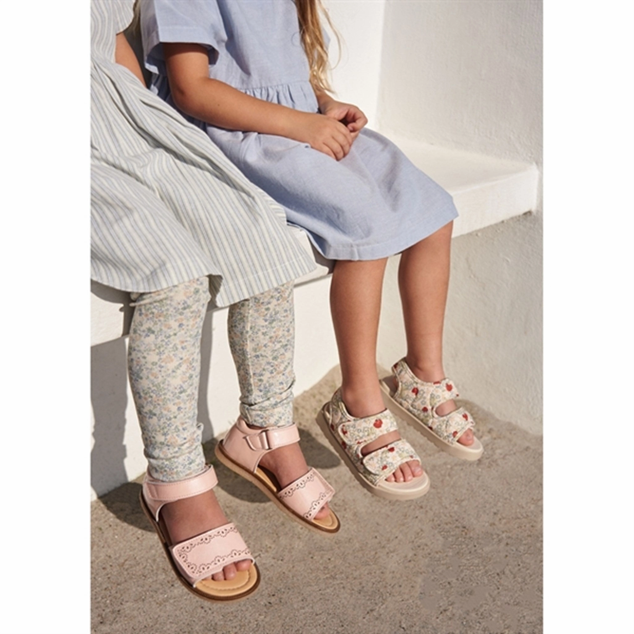 Wheat Sandal Open Toe Healy Print Clam Multi Flowers Flow-Wear Future