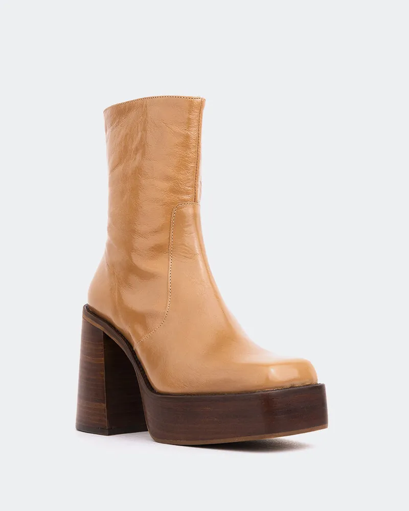 Precision Style Wicked Camel Leather