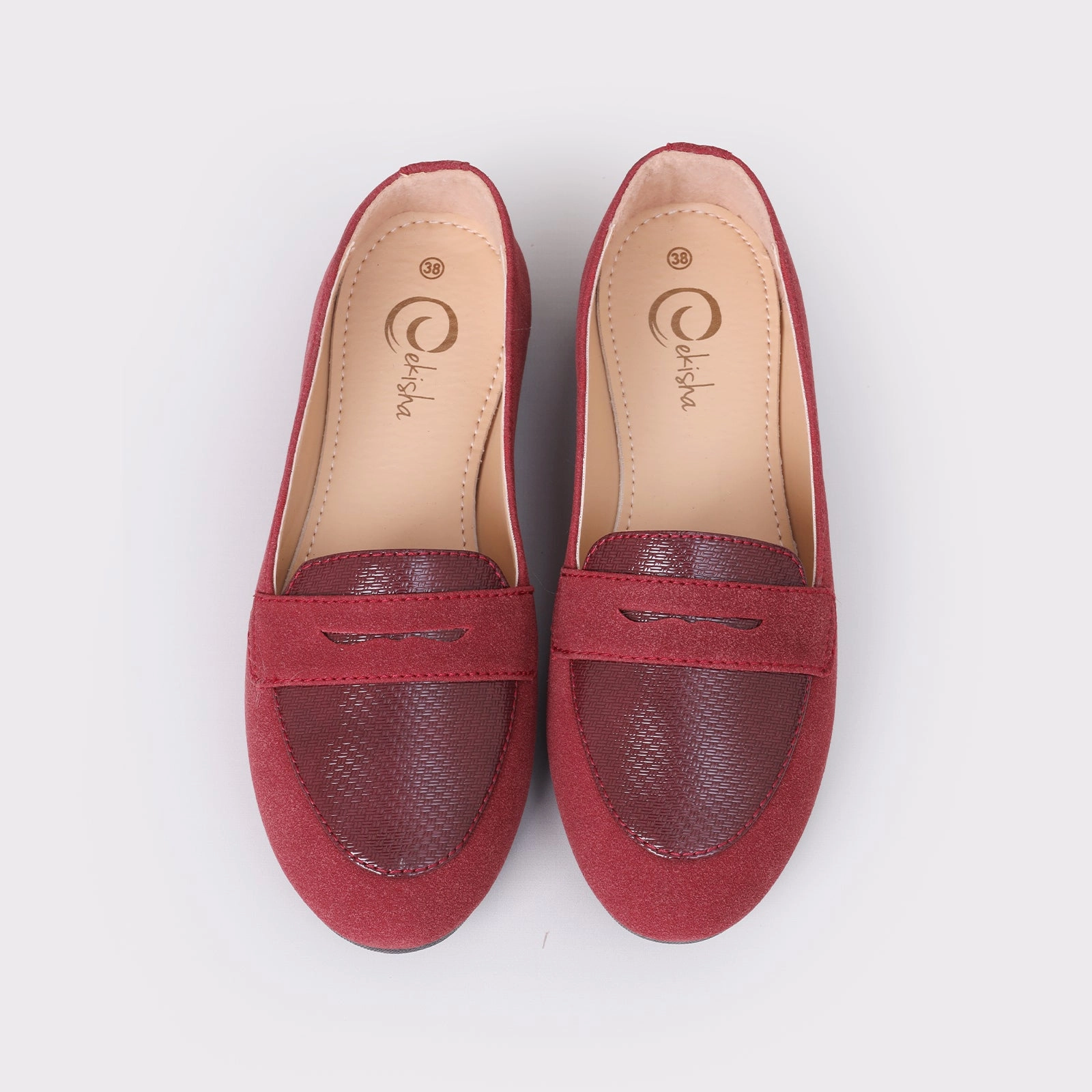 Intentional Daily Refined To Go Women Classic Suede Pumps