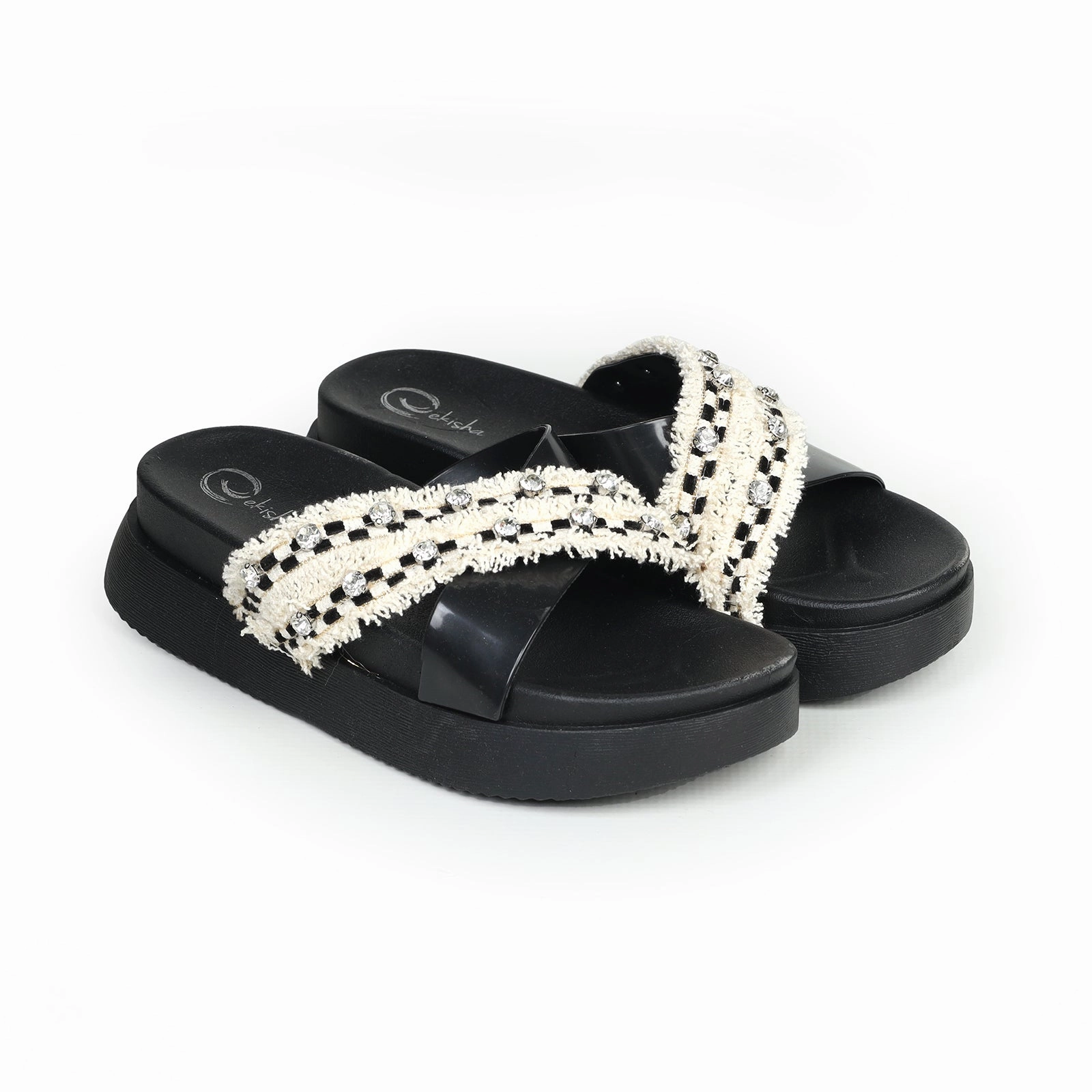 Women Comfortable Slippers Forward Pulse