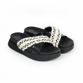 Women Comfortable Slippers Forward Pulse
