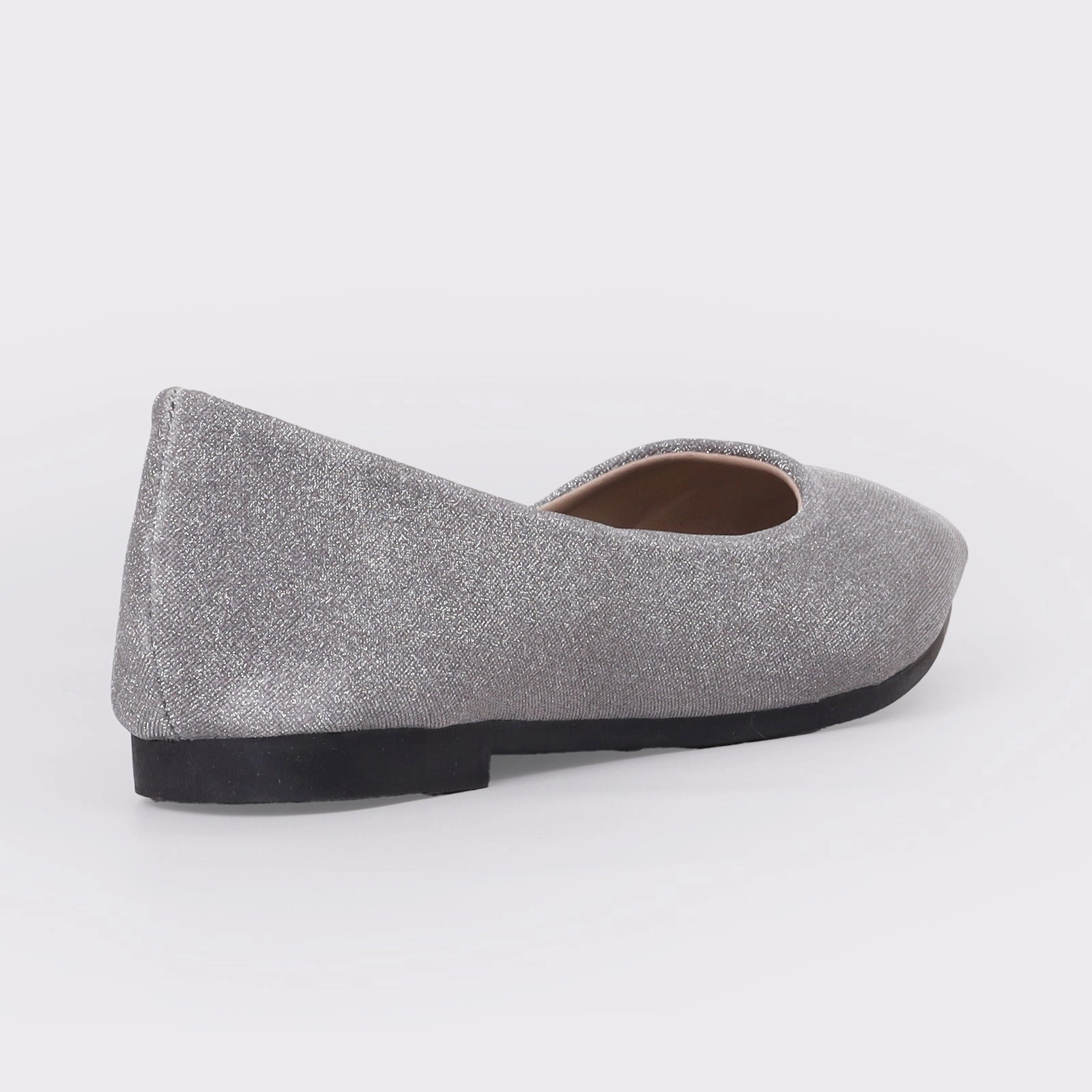 Women Fancy Wear Pumps Cool And Clean