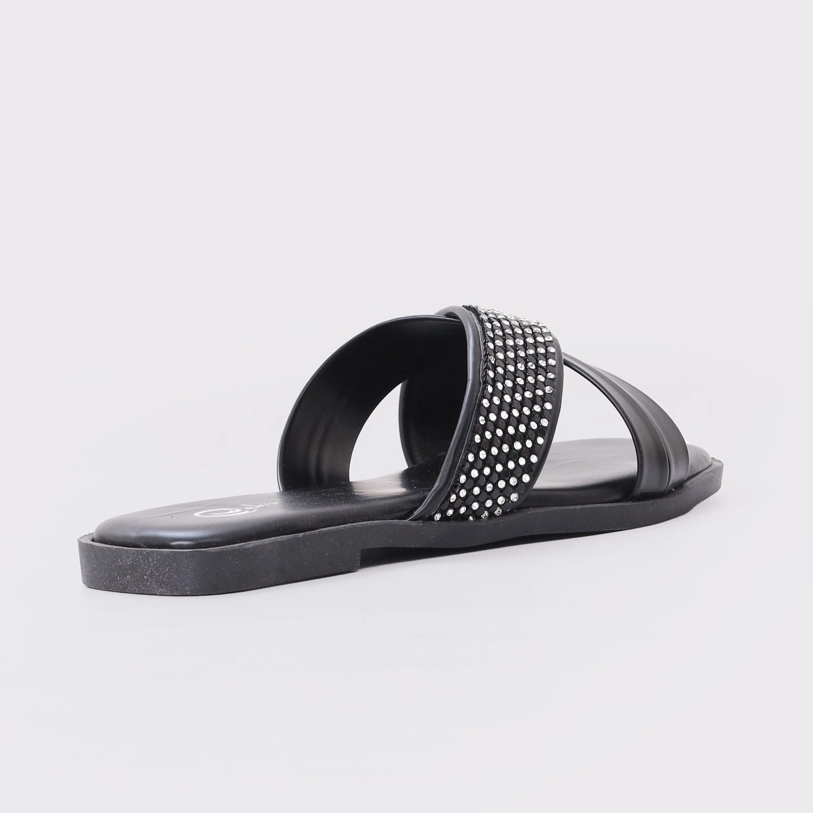 Crafted Balance Urban Inspired Women'S Cross Strapped Chappals