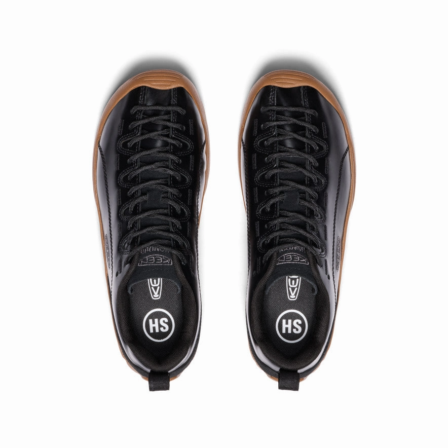Smooth Silhouettes Structured Freedom Women'S Jasper Sneaker X Highsnobiety  |  Black/Gum