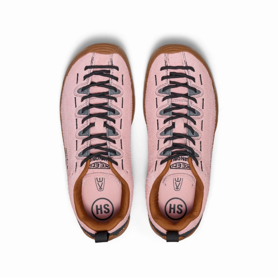Feel The Flow Elevated Basics Women'S Jasper Sneaker X Highsnobiety  |  Pink/Gum
