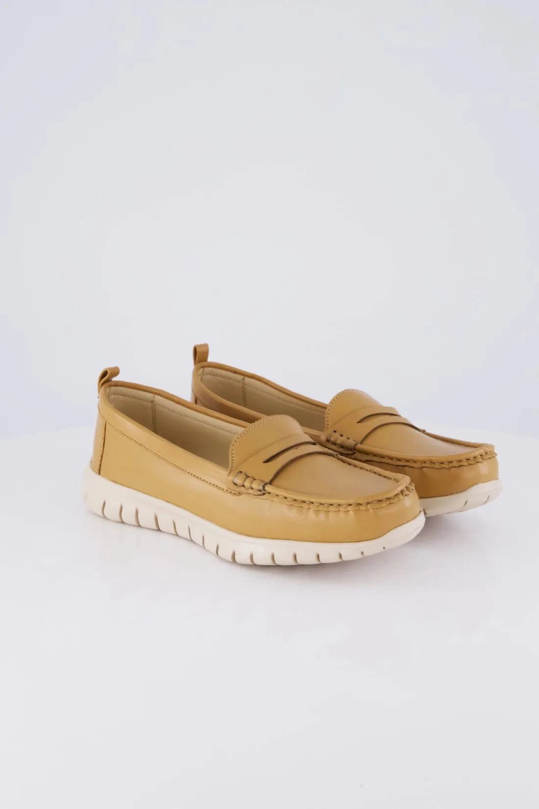 Refined Streetwear Move-Ready Looks Women'S Moccasins Us-Dy-4303