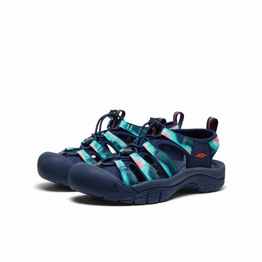 Creative Layers Motion-Minded Women'S Newport H2  |  Destination Pack