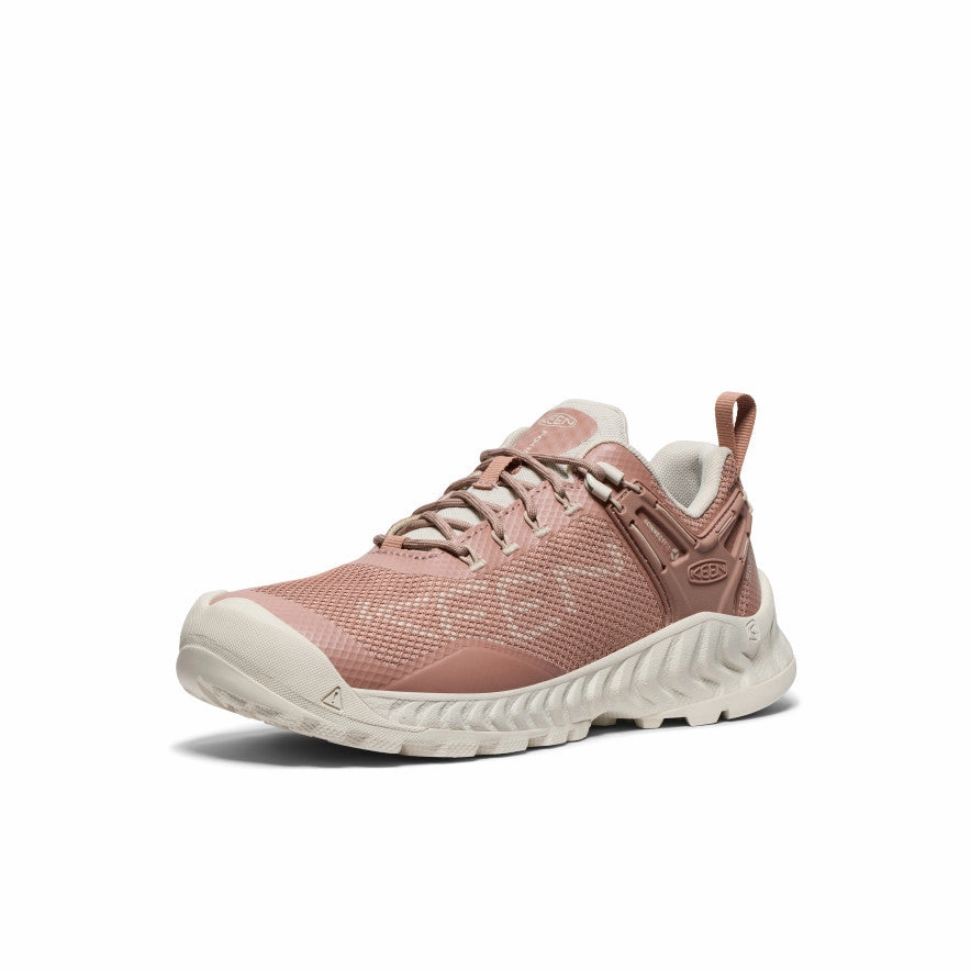 Chill-Crafted Minimal Details Women'S Nxis Evo Waterproof Shoe  |  Warm Taupe/Raw Umber