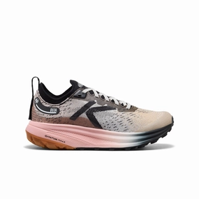 Bold In Simplicity Women'S Seek Trail Running Shoe  |  Black/Sunset Sand