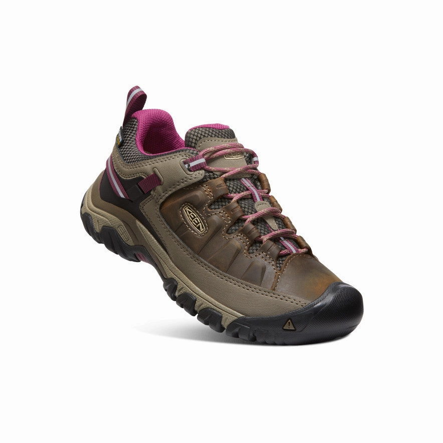 Women'S Targhee Iii Waterproof  |  Weiss/Boysenberry Multi-Context Fit