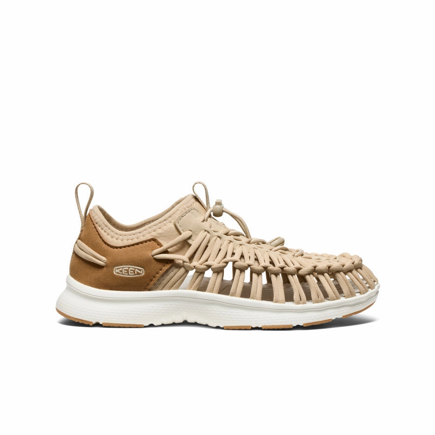 Minimal Focus Elevated Simplicity Women'S Uneek O3 Sneaker Sandal  |  Safari/Chipmunk