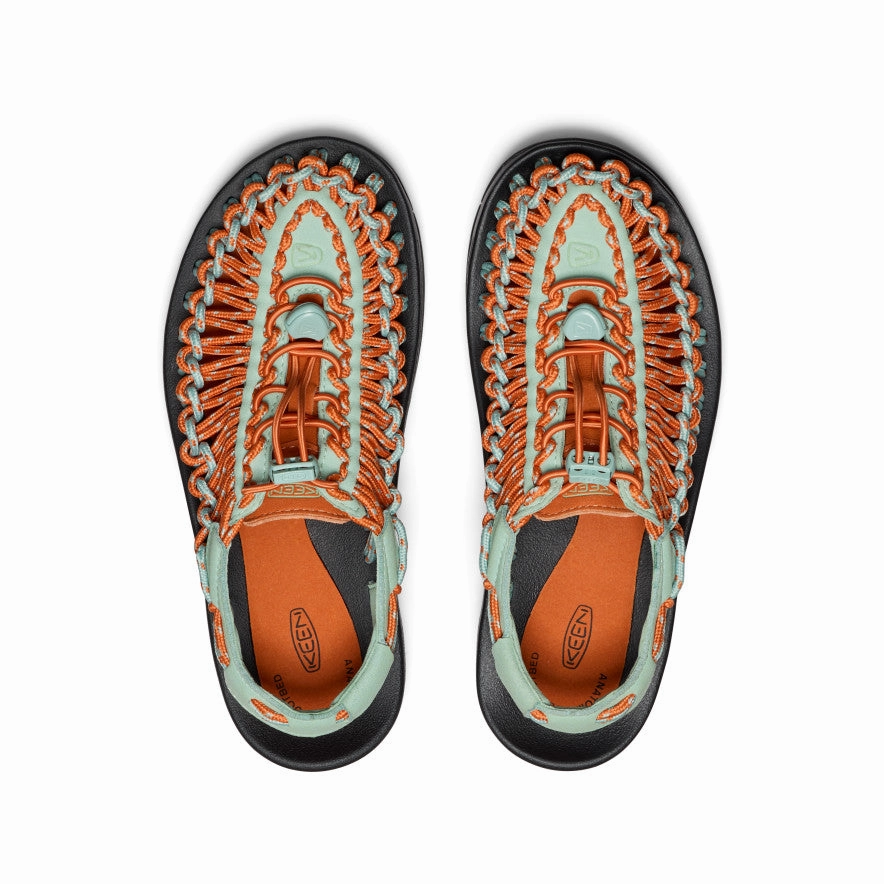 City-Form Women'S Uneek Sneaker  |  Granite Green/Gold Flame