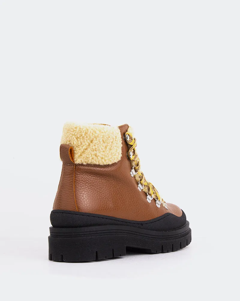 Soft Urban Core Clean Profile Blues Cognac Leather