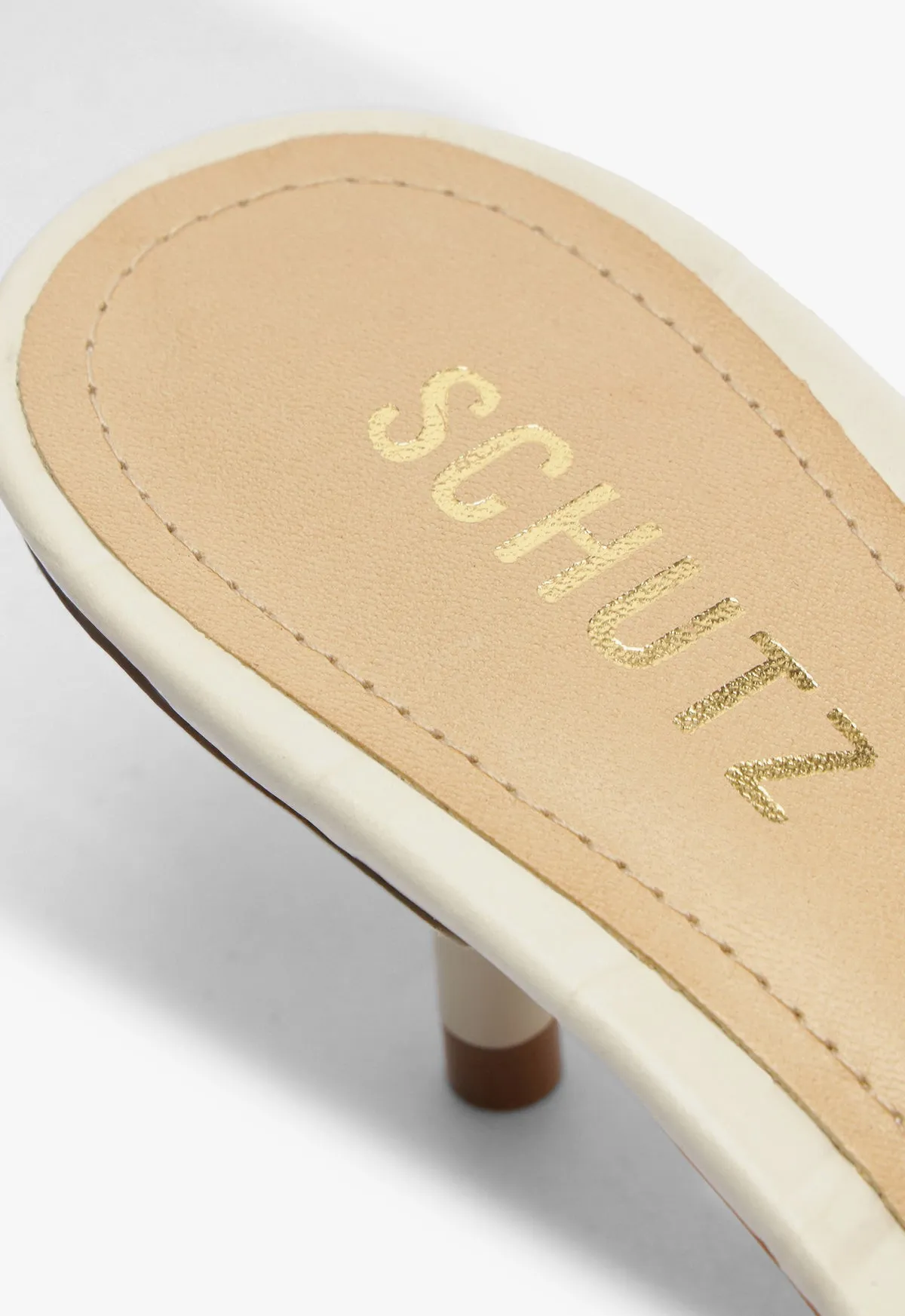 Active Corewear Adapt Your Pace Keefa Mule Croc Sandal