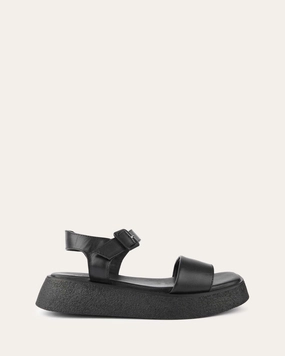 Zuri Flat Sandals Black Leather Core-Level Comfort Precision-Fit