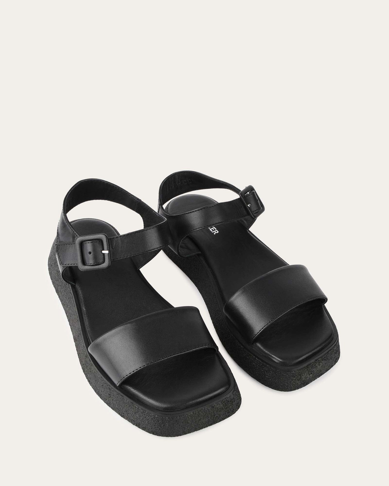 Your Daily Layer Wear With Intent Zuri Flat Sandals Black Leather
